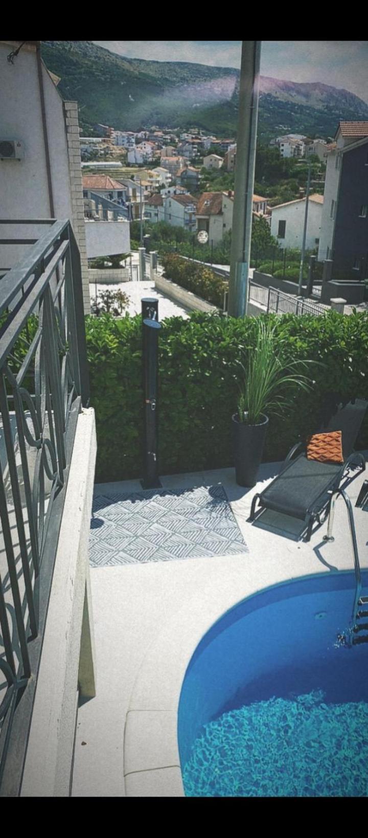 Apartments Villa 9 โปดสตรานา ภายนอก รูปภาพ