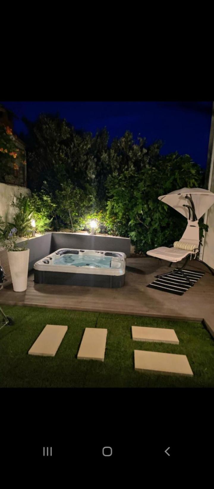 Apartments Villa 9 โปดสตรานา ภายนอก รูปภาพ