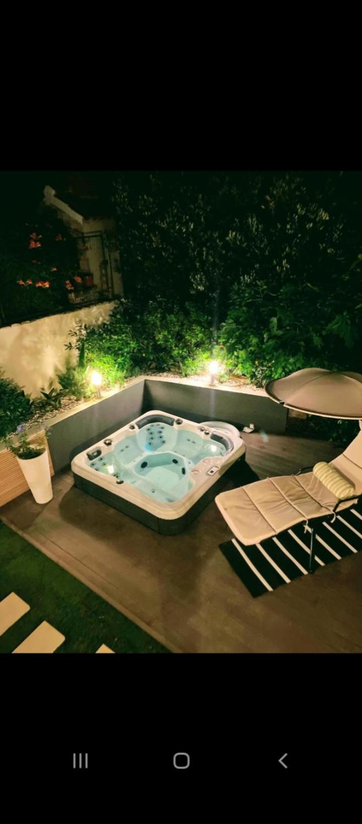 Apartments Villa 9 โปดสตรานา ภายนอก รูปภาพ